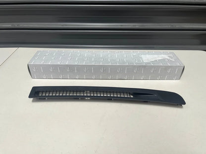 Front Defroster Vent Rhs To Suit Nissan Skyline R34 Gtr / Gt-T Gt4 68742-Aa000 Interior