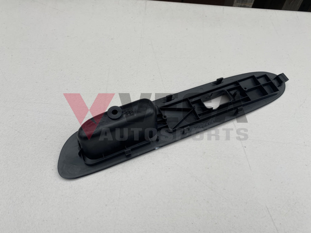 Front Door Power Window Switch Trim (Lhs) To Suit Mitsubishi Lancer Evolution 4 / 5 6 6.5 Cp9A