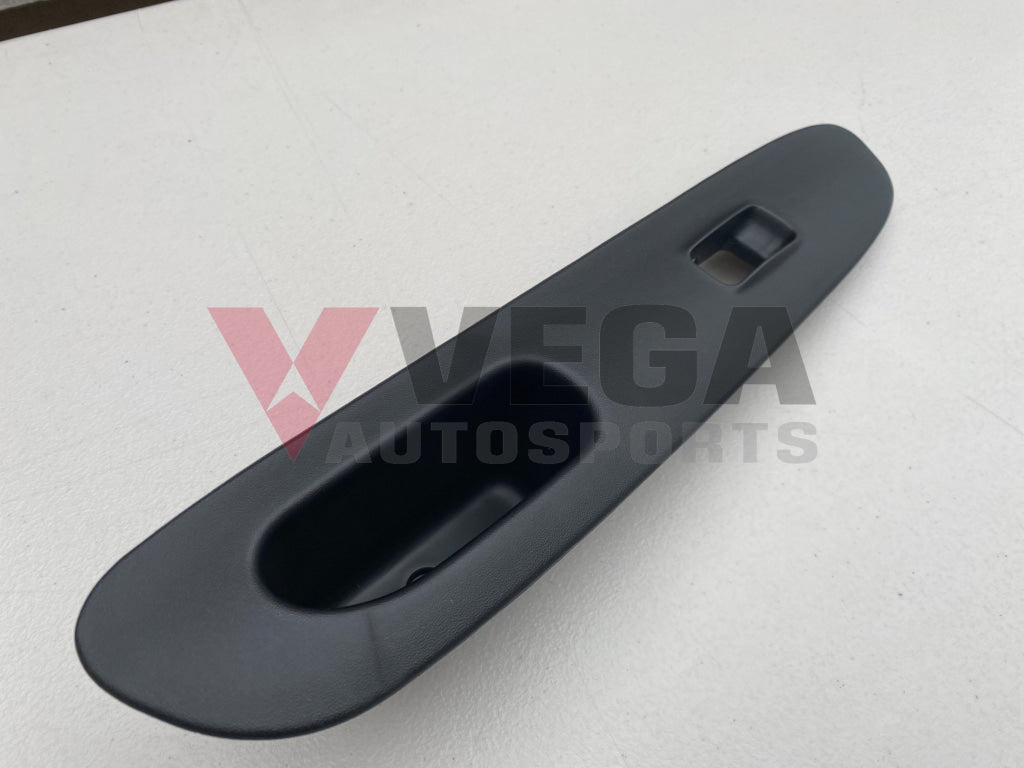 Front Door Power Window Switch Trim (Lhs) To Suit Mitsubishi Lancer Evolution 4 / 5 6 6.5 Cp9A