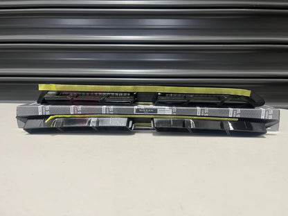 Front Fender Duct Set Rhs & Lhs (Gag Jet Black Pearl) To Suit Nissan Skyline R35 Gtr 63824-6Av2A /
