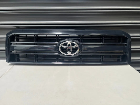 Front Grille Assembly To Suit Toyota Landcruiser 79 Series 2008-Current 53101-60450 Exterior
