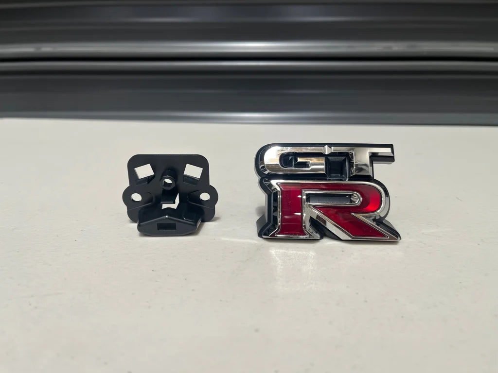 Front Grille Emblem To Suit Nissan R35 Gtr 62892-Jf60A / 62892-Jf01A Emblems Badges And Decals