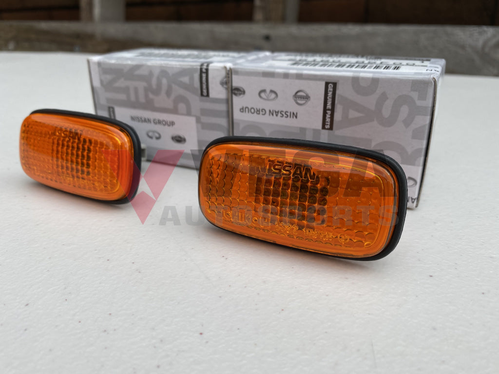 Front Guard Amber Indicator Set (2-Piece) To Suit Nissan Silvia S15 Electrical