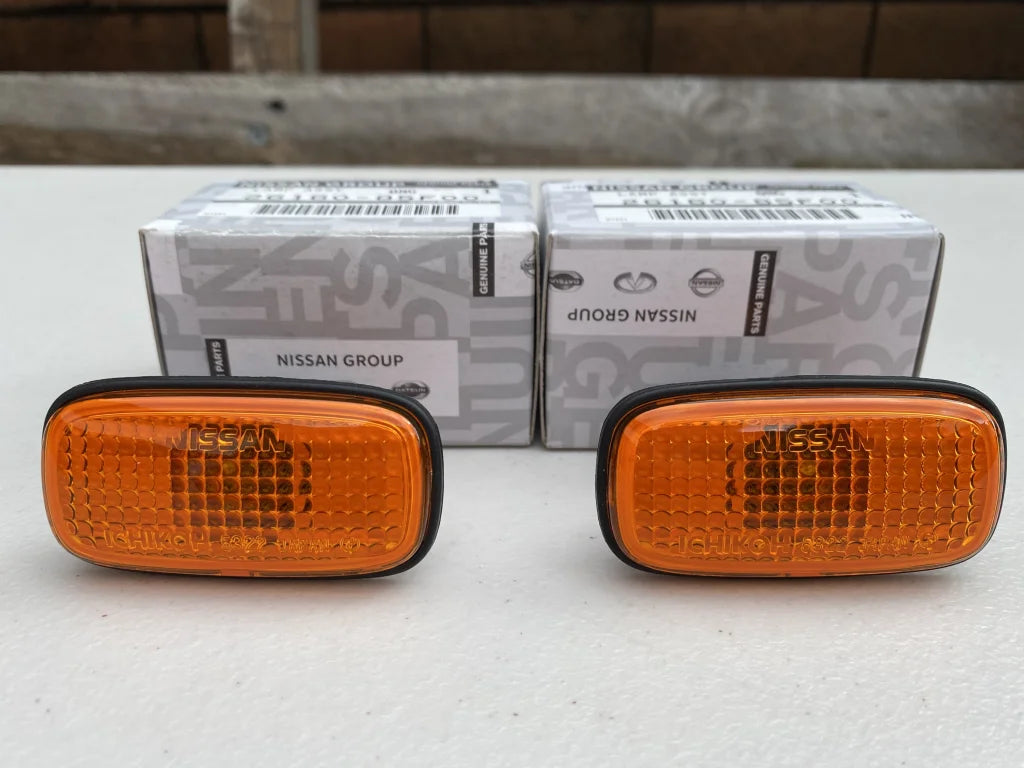 Front Guard Amber Indicator Set (2-Piece) To Suit Nissan Silvia S15 Electrical