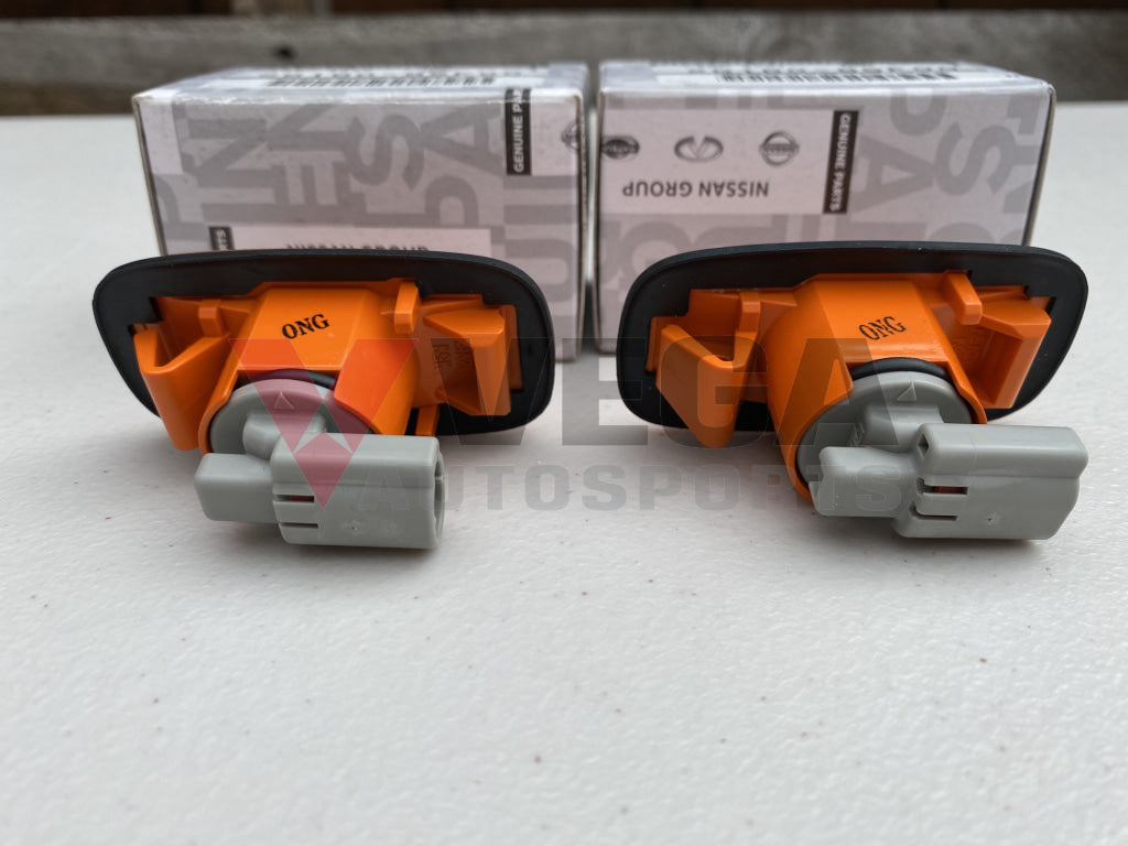 Front Guard Amber Indicator Set (2-Piece) To Suit Nissan Silvia S15 Electrical