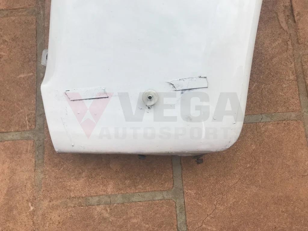 Front Guard / Fender RHS to suit Nissan Skyline R32 GTR - Used - Vega Autosports