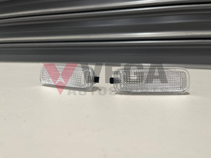Front Guard Indicator Set Rhs / Lhs To Suit Honda Civic Ek9 Type R 33801-S2H-G01 33851-S2H-G01