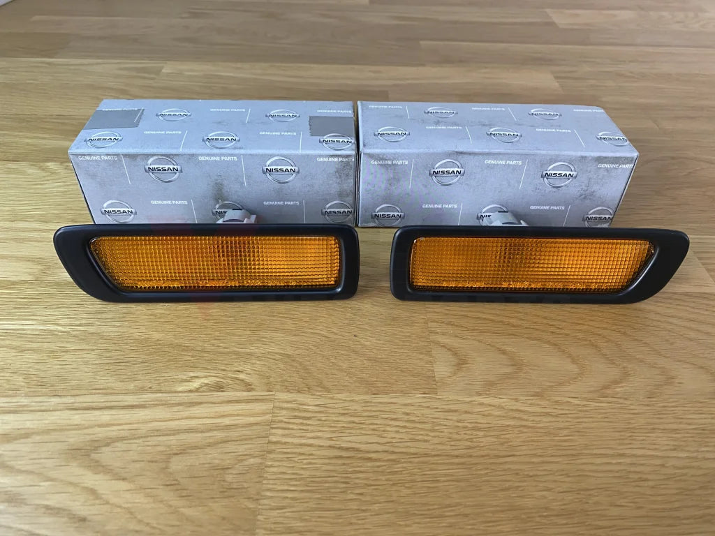 Front Guard Indicator Set Rhs & Lhs To Suit Nissan Skyline R33 Gtst Electrical