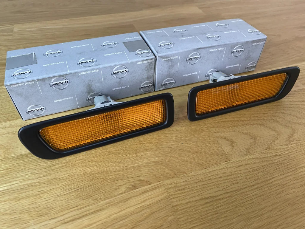 Front Guard Indicator Set Rhs & Lhs To Suit Nissan Skyline R33 Gtst Electrical