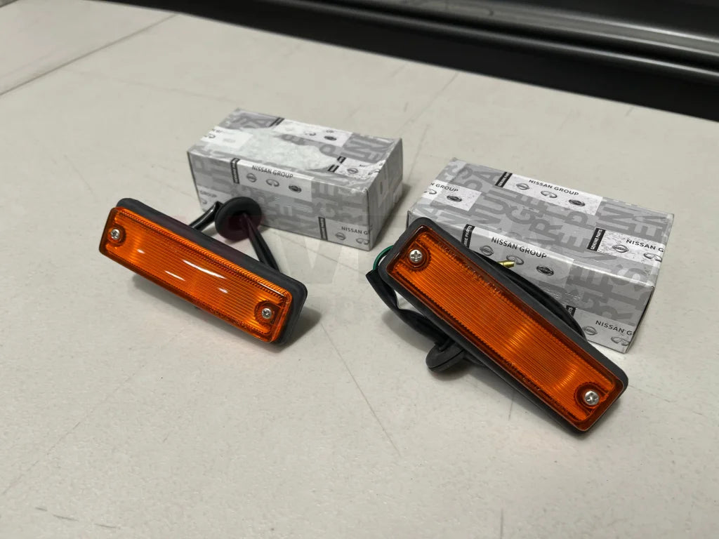 Front Guard Lamp Set (Rhs & Lhs) To Suit Nissan Datsun 1200 B110 B120 Ute Electrical