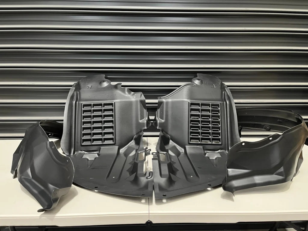 Front Guard Liner Set (4-Piece) To Suit Nissan Skyline R34 Er34 Gtt / Gt Gt4 Exterior