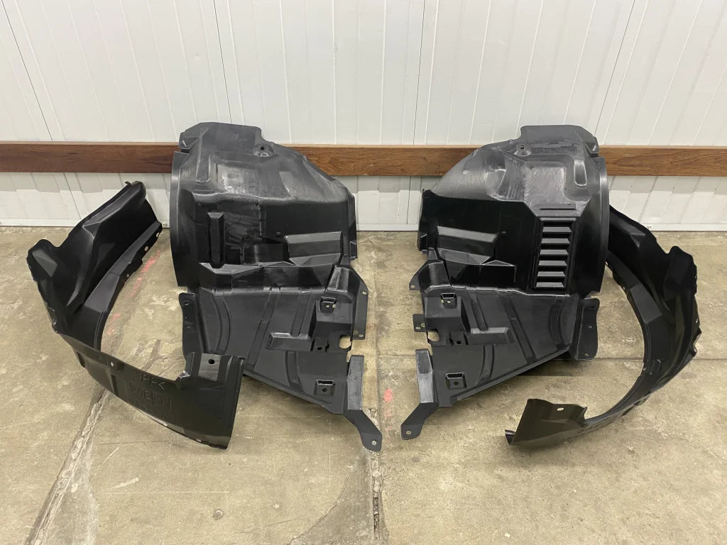 Front Guard Liner Set Rhs & Lhs (4-Piece) To Suit Nissan Skyline R34 Gtr Exterior