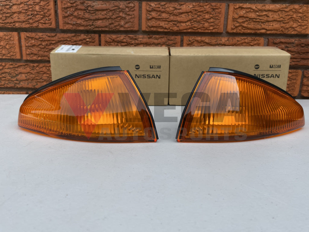 Front Indicator Housing Lens Set to suit Nissan Skyline R32 GTR 26129 ...