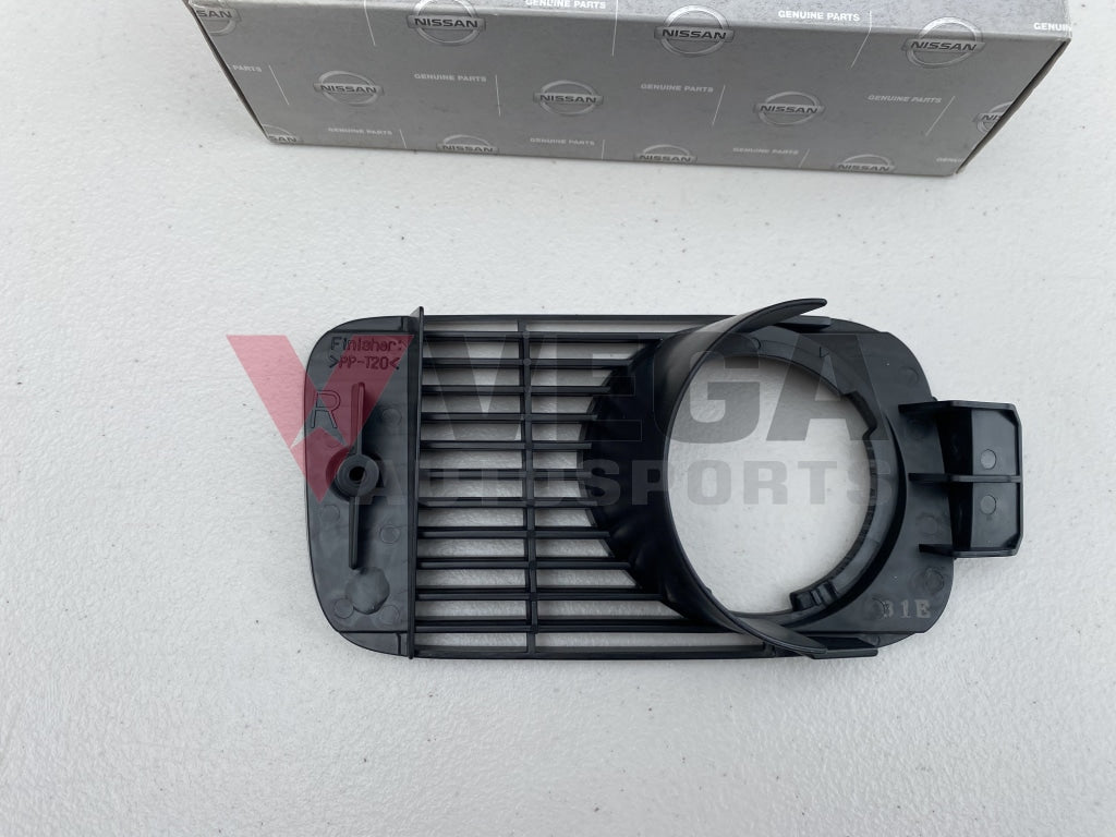 Front Indicator Plate RHS to suit Nissan Skyline R33 GT-R - Vega Autosports