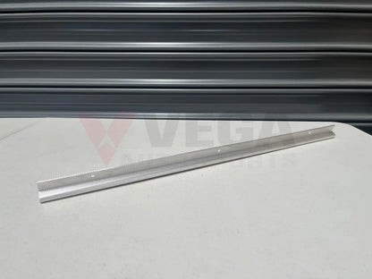 Front Kicking Plate Rhs To Suit Datsun 1200 B110 4Door Sedan B120 Ute Sunny 74951-G150A Interior