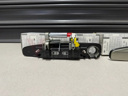Front Outer Door Handle Assembly (RHS & LHS) JW0 to suit Nissan Skyline R34 GTR / GT-T / GT-V Exterior