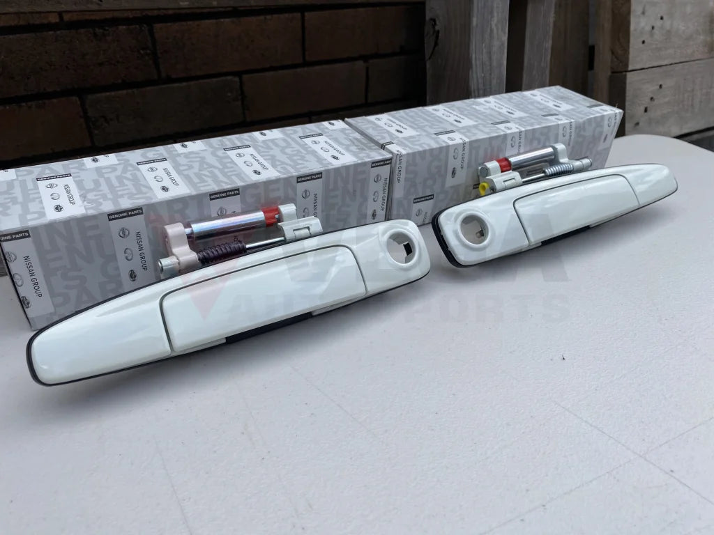 Front Outer Door Handle Assembly (Rhs & Lhs) Qx1 To Suit Nissan Skyline R34 Gtr / Gt-T Gt-V Exterior