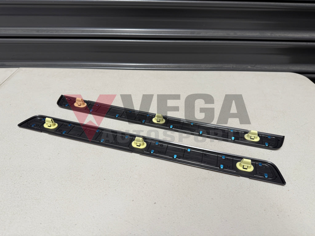 Front Outer Sill Cover Set RHS / LHS to suit Subaru Impreza WRX STI GRB / GVB 94060FG071JG Interior