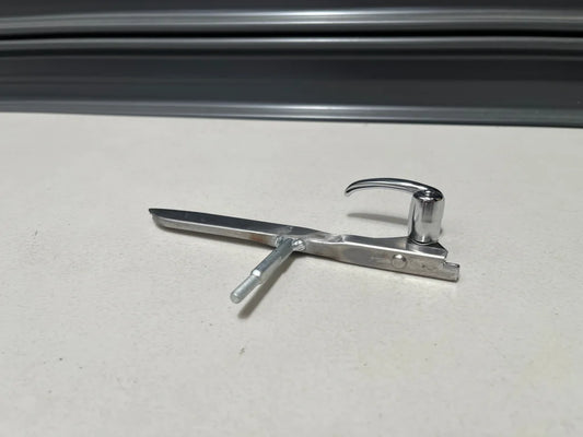 Front Quarter Window Channel Rhs To Suit Datsun 1200 Ute B120 80250-H1001 Interior