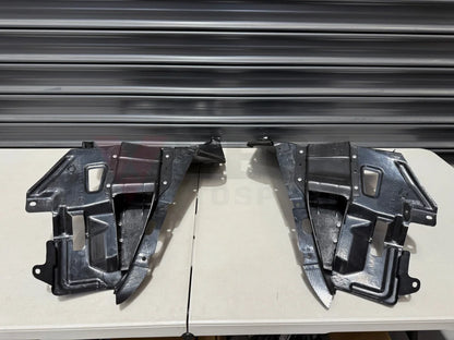 Front Splash Guard Set (RHS / LHS) to suit Nissan Fairlady 300ZX Z32 63840-45P10 / 63841-45P10 Exterior