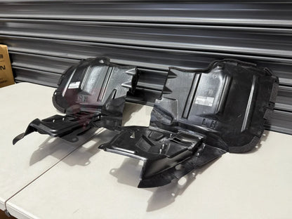 Front Splash Guard Set (RHS / LHS) to suit Nissan Fairlady 300ZX Z32 63840-45P10 / 63841-45P10 Exterior
