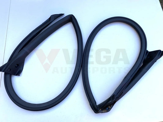 Front Upper Weatherstrips Set to suit Nissan Skyline R32 GTR / GTS-T / GST4 - Vega Autosports
