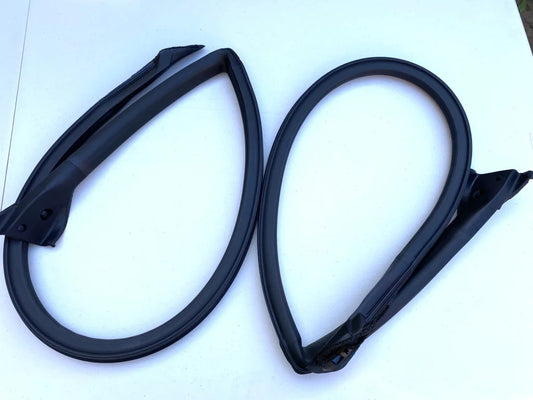 Front Upper Weatherstrips Set to suit Nissan Skyline R32 GTR / GTS-T / GST4 - Vega Autosports