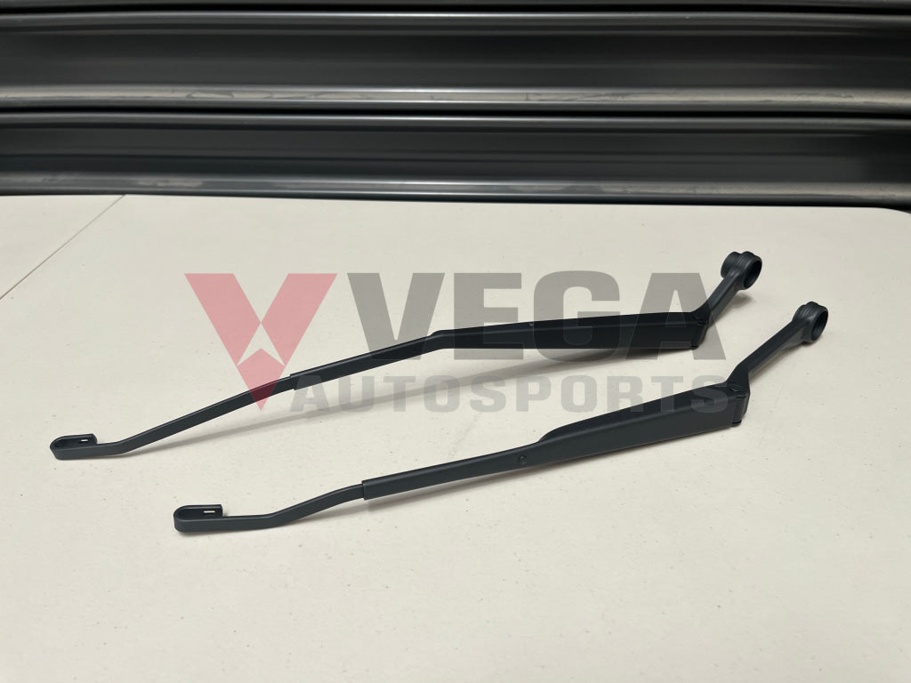 Front Wiper Arm Set (Rhs & Lhs) To Suit Mazda Rx7 Fd3S F101-67-321 / F100-67-321 Exterior