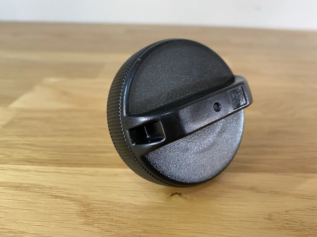 Fuel Filler Cap To Suit Nissan Skyline R32 R33 R34 / Silvia S13 S14 S15 Models (All) Engine
