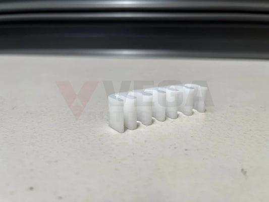 Fuel Line Clip (5-Line) To Suit Nissan Skyline R32 Models Silvia S13 / 180Sx 17561-37F00