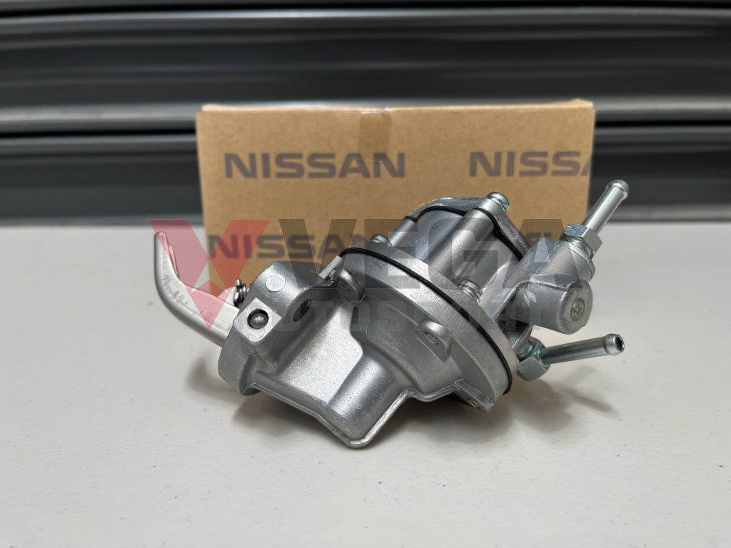 Fuel Pump Assembly To Suit Datsun Sunny Truck 01.1977 - 10.1989 Engine