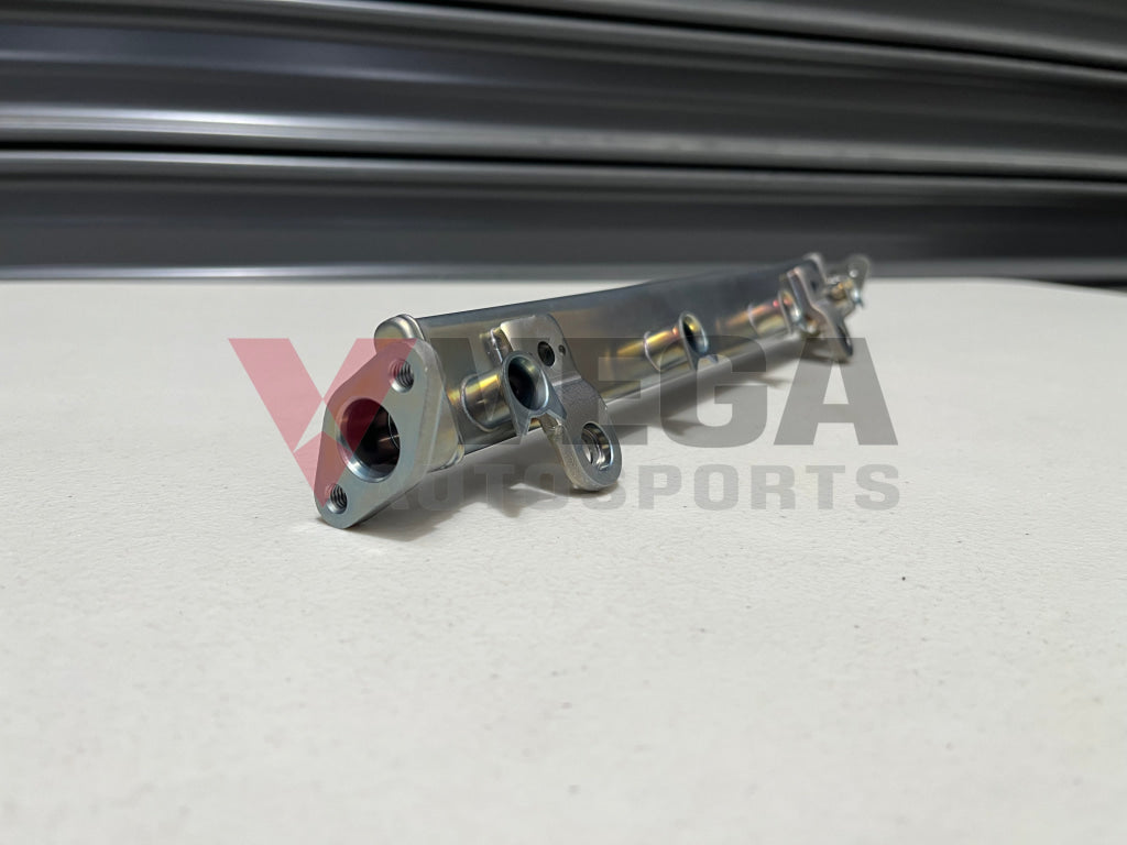 Fuel Rail (Oem) To Suit Mitsubishi Lancer Evolution 7 / 8 9 Ct9A Mr561928 Engine