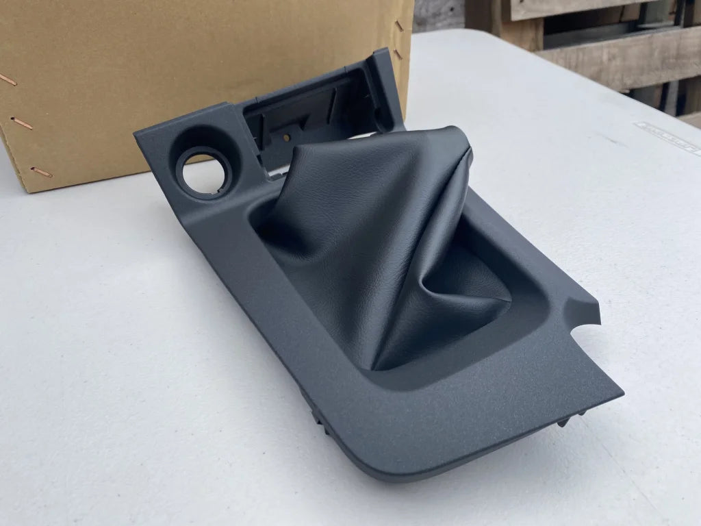 Gear Boot & Surround (5Spd M/t) To Suit Nissan Skyline R34 20Gt / 25Gt 25Gt-4 25Gt-T Gt-V (05.1998 -