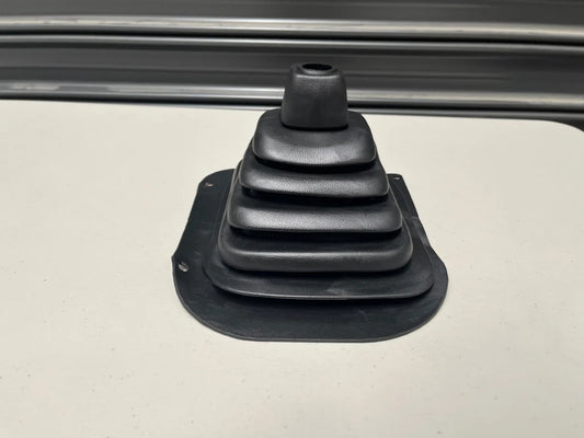 Gear Lever Rubber Boot Suitable For Nissan Patrol Gq/Y60 74963-06J00 Gearbox And Transmission