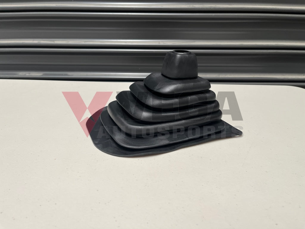 Gear Lever Rubber Boot Suitable For Nissan Patrol Gq/Y60 74963-06J00 Gearbox And Transmission