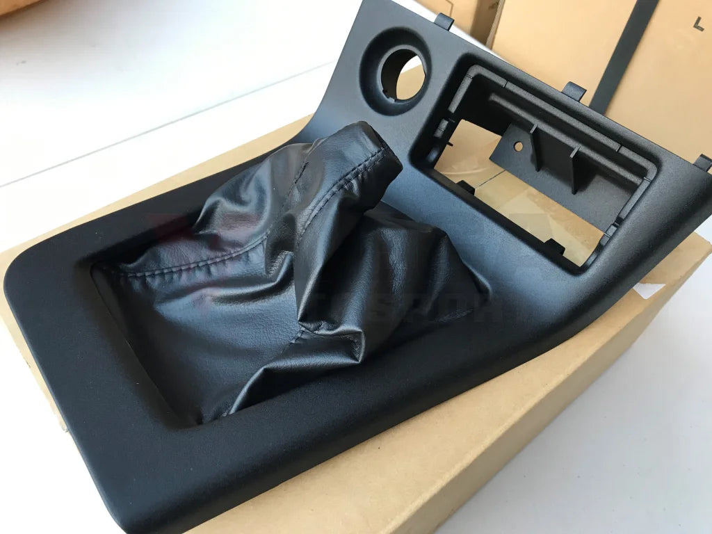 Gear Shift Boot & Surround - Series 2/3 Textured Black - (5spd M/T) to suit Nissan Skyline R33 GTR / GTS25-t - Vega Autosports