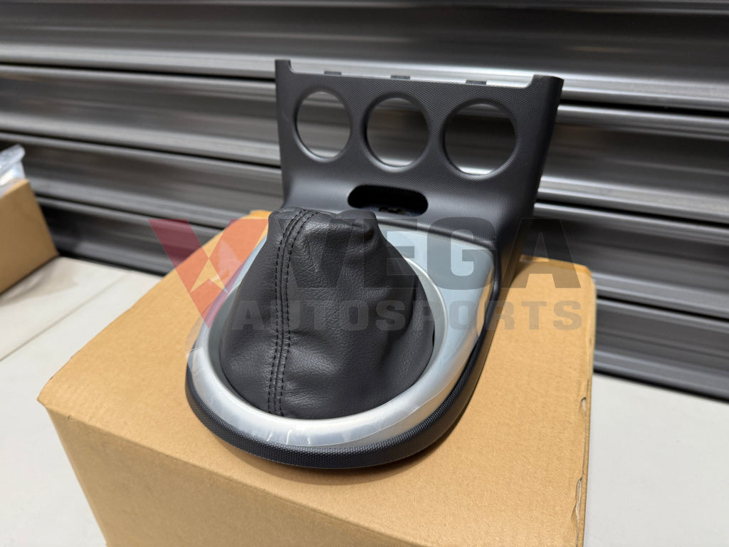 Gear Shift Boot & Surround to suit Nissan 350Z Fair lady Z33 05-09 96936-CF45A Interior