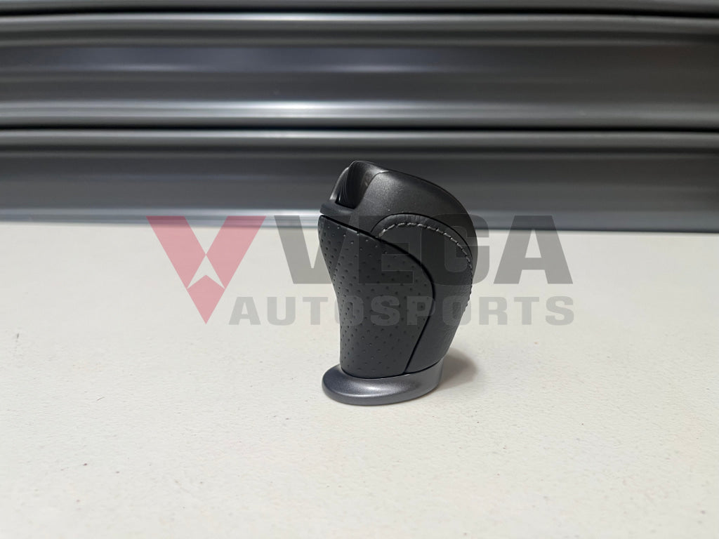 Gear Shift Knob (Black Leather - Grey Stitching) To Suit Nissan Skyline R35 Gtr 34910-Kb50A Interior