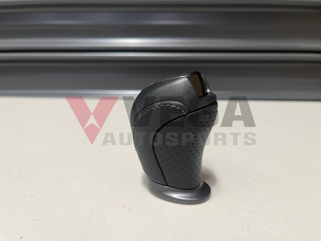 Gear Shift Knob (Black Leather - Grey Stitching) To Suit Nissan Skyline R35 Gtr 34910-Kb50A Interior