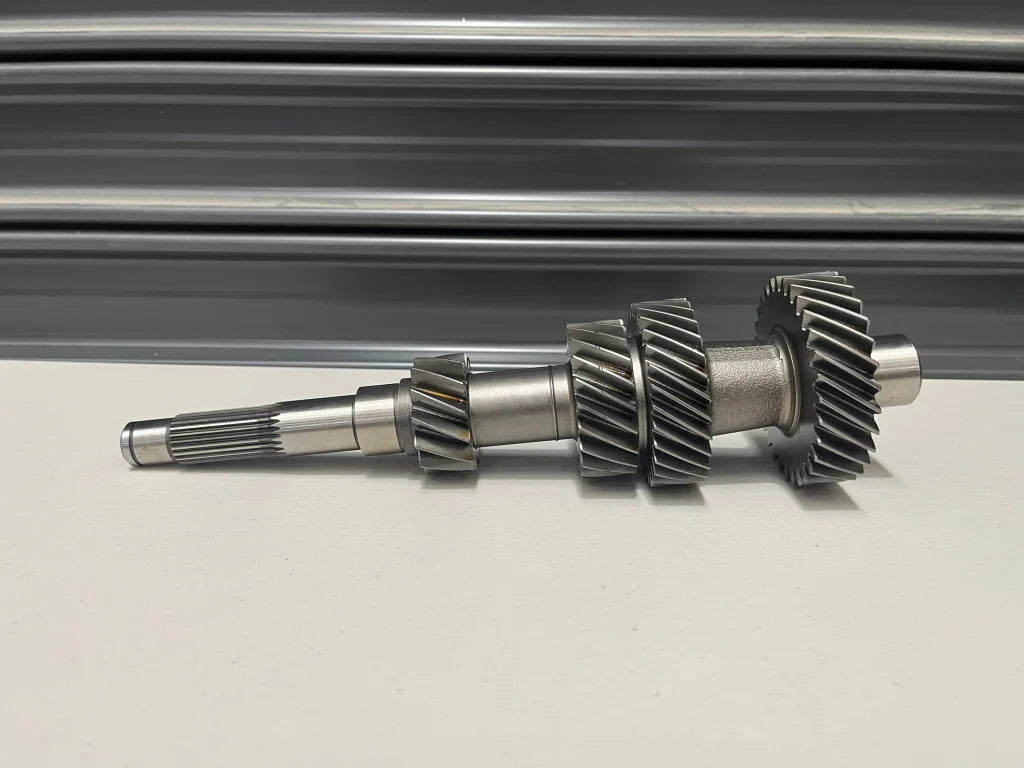 Gearbox Counter Shaft To Suit Nissan R32 Gtr R33 / Gts-T R34 Neo 32212-Aa504 Genuine