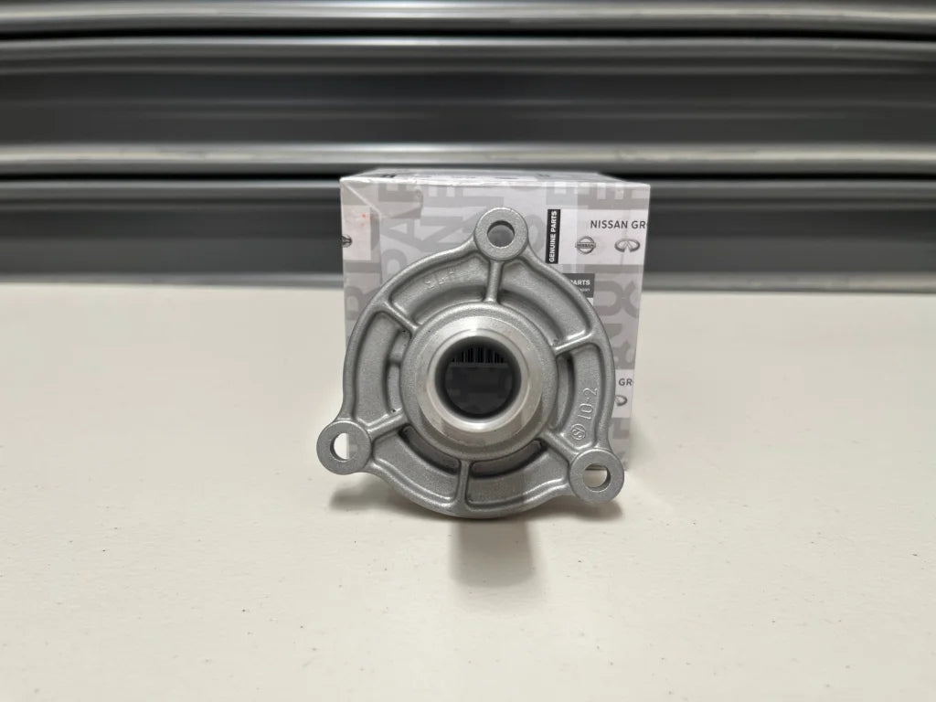Gearbox Front Cover & Seal To Suit Datsun Sunny B210 B310 Fs5W60A F4W60L 32110-H7300 And
