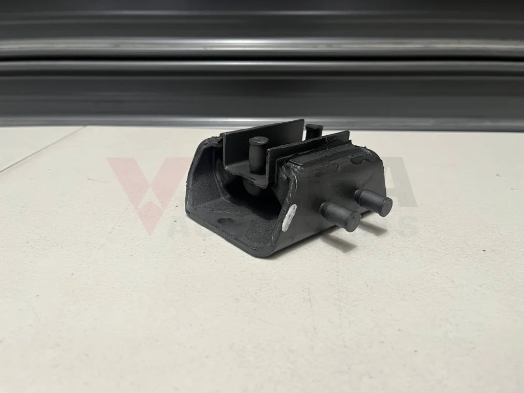 Gearbox Mount To Suit Nissan Skyline R33 Gts / Gts25 Gts25 - T - 5Spd M/T 11320 - 70T01 And