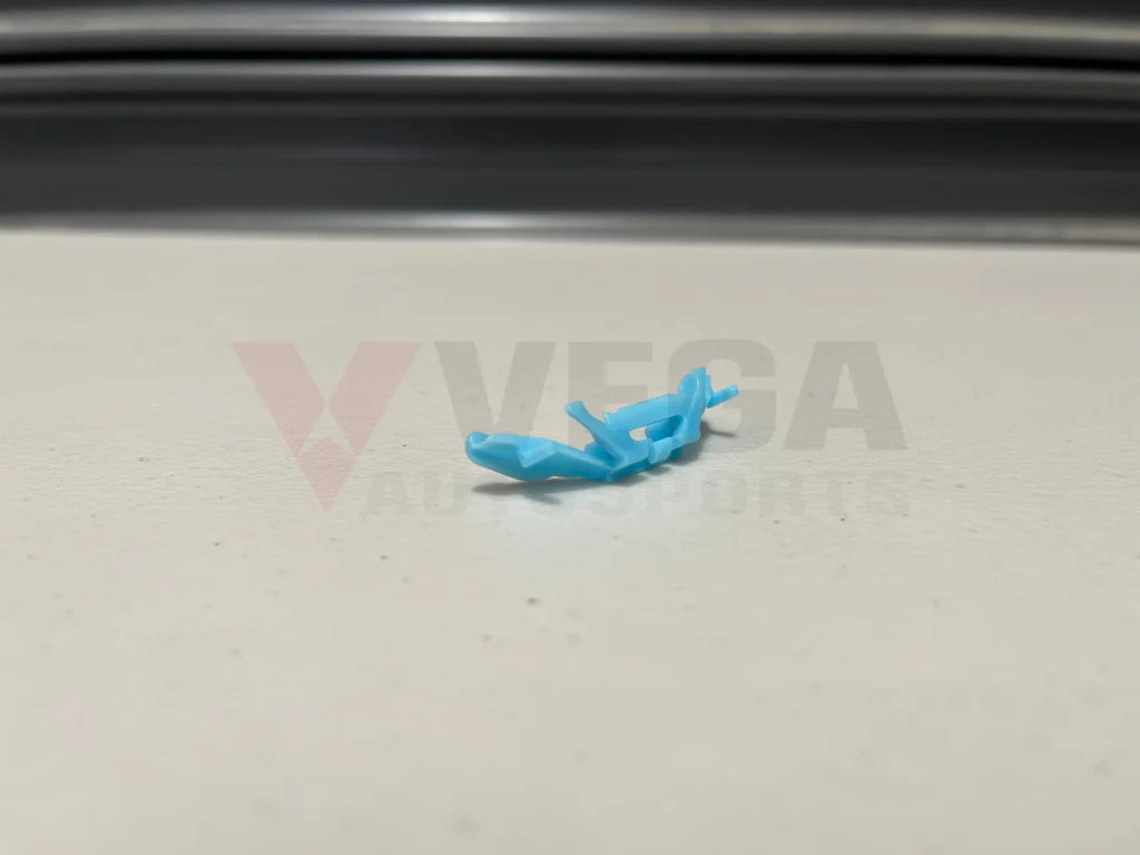 Genuine Mitsubishi Drip Mould Clip (Blue) To Suit Lancer Evolution 2 / 3 4 5 6 6.5 Mb814154 Exterior