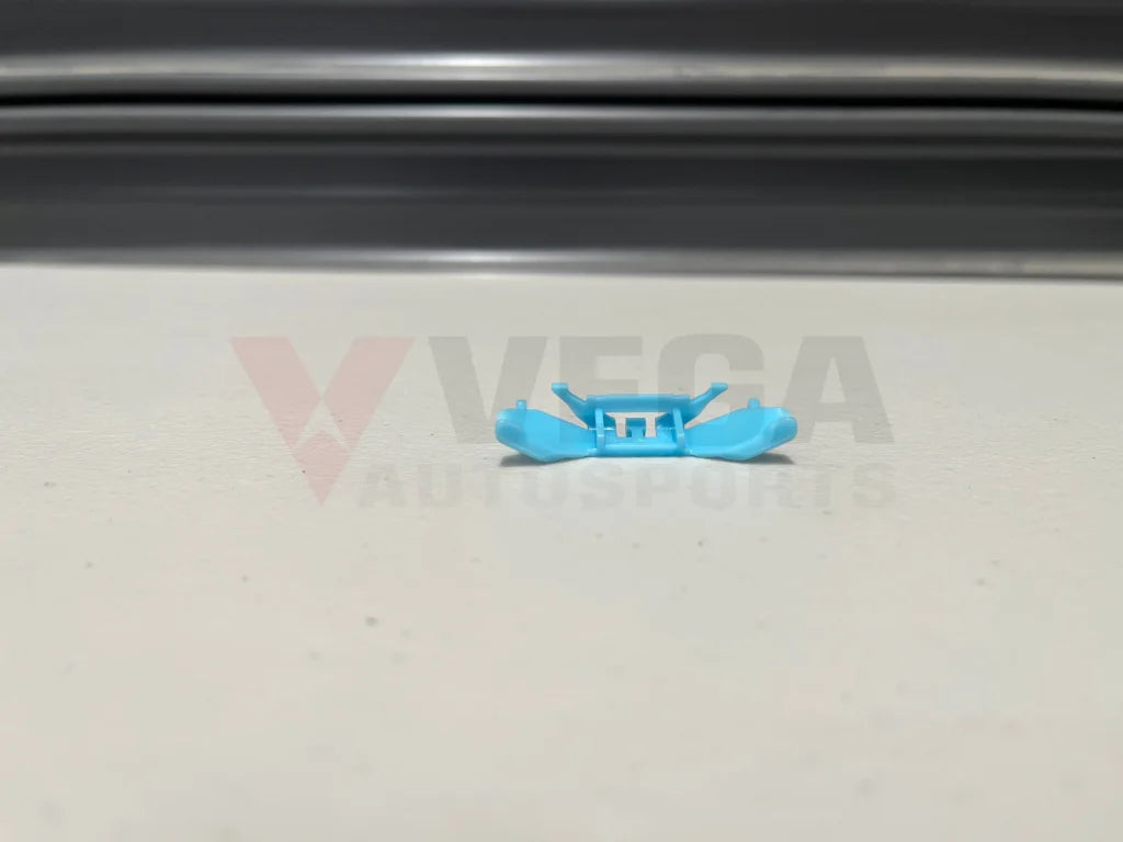 Genuine Mitsubishi Drip Mould Clip (Blue) To Suit Lancer Evolution 2 / 3 4 5 6 6.5 Mb814154 Exterior