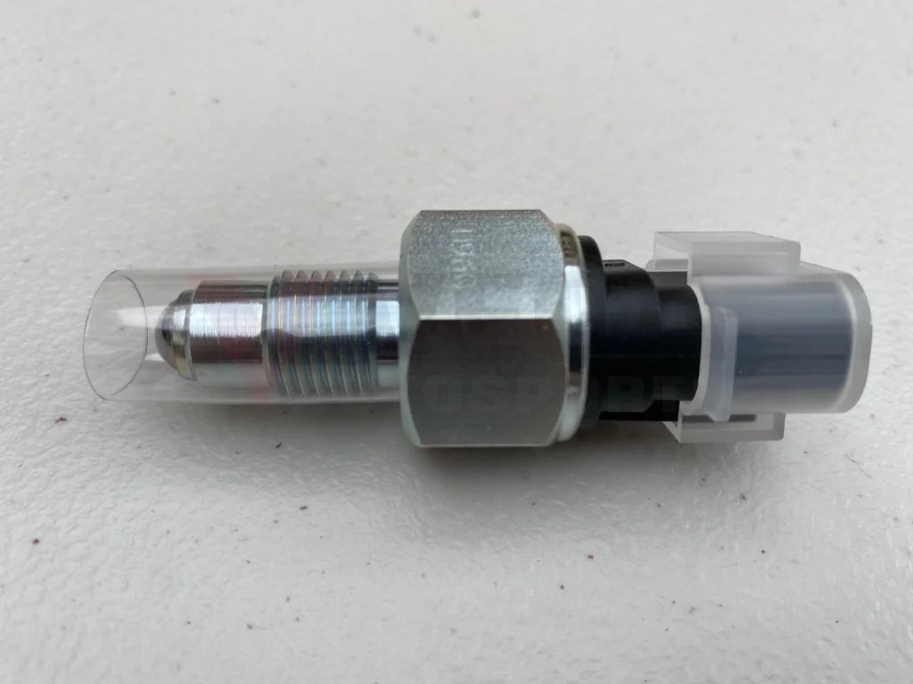 Genuine Mitsubishi OEM Reverse Switch (5-Speed) for Mitsubishi Lancer Evo 4 5 6 7 8 9 X - Vega Autosports