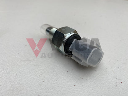 Genuine Mitsubishi OEM Reverse Switch (5-Speed) for Mitsubishi Lancer Evo 4 5 6 7 8 9 X - Vega Autosports