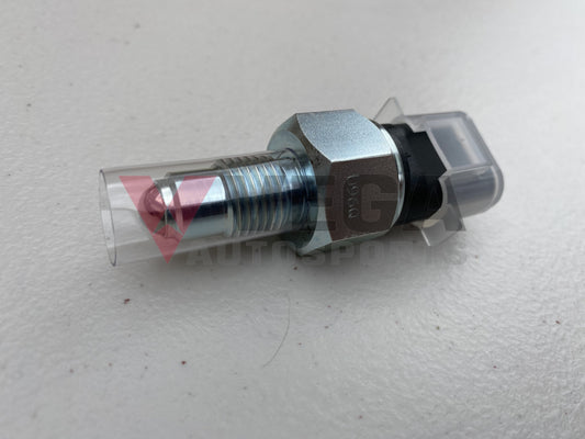 Genuine Mitsubishi OEM Reverse Switch (5-Speed) for Mitsubishi Lancer Evo 4 5 6 7 8 9 X - Vega Autosports