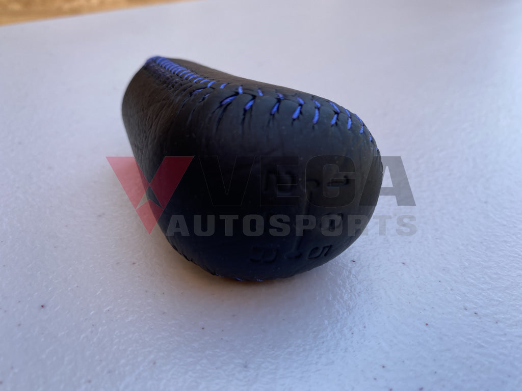 Genuine Mitsubishi Shift Knob (Blue Stitching) to suit Mitsubishi Lancer Evolution 5 / 6 GSR CP9A - Vega Autosports