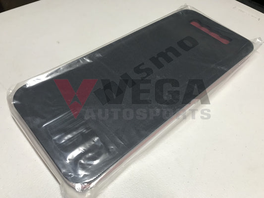 Genuine Nismo Knee Board - Vega Autosports