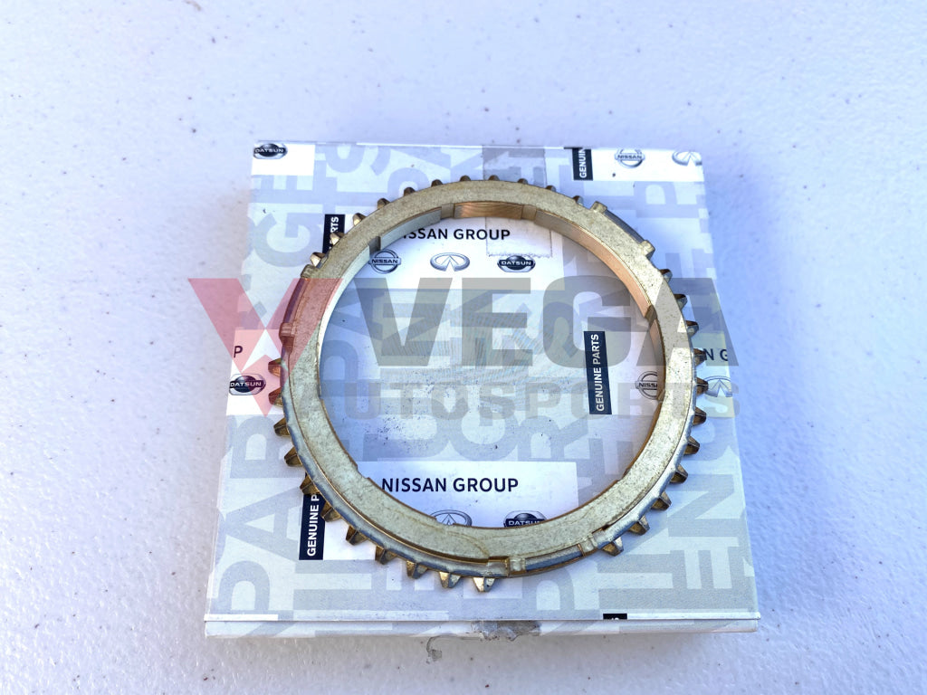 Genuine Nissan 4th Gear Synchro to suit Nissan Skyline R32 GTR / R33 GTR / R33 GTS-T **Early Model** - Vega Autosports